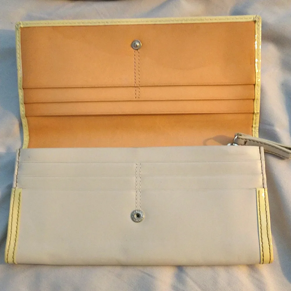 Vintage Coach wallet - Picture 3 of 12